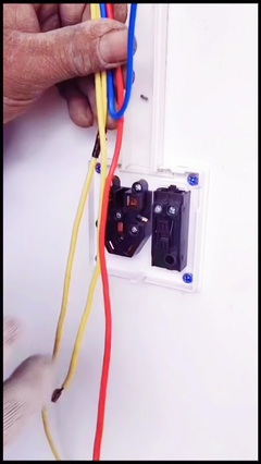 农村女水电工的门帘